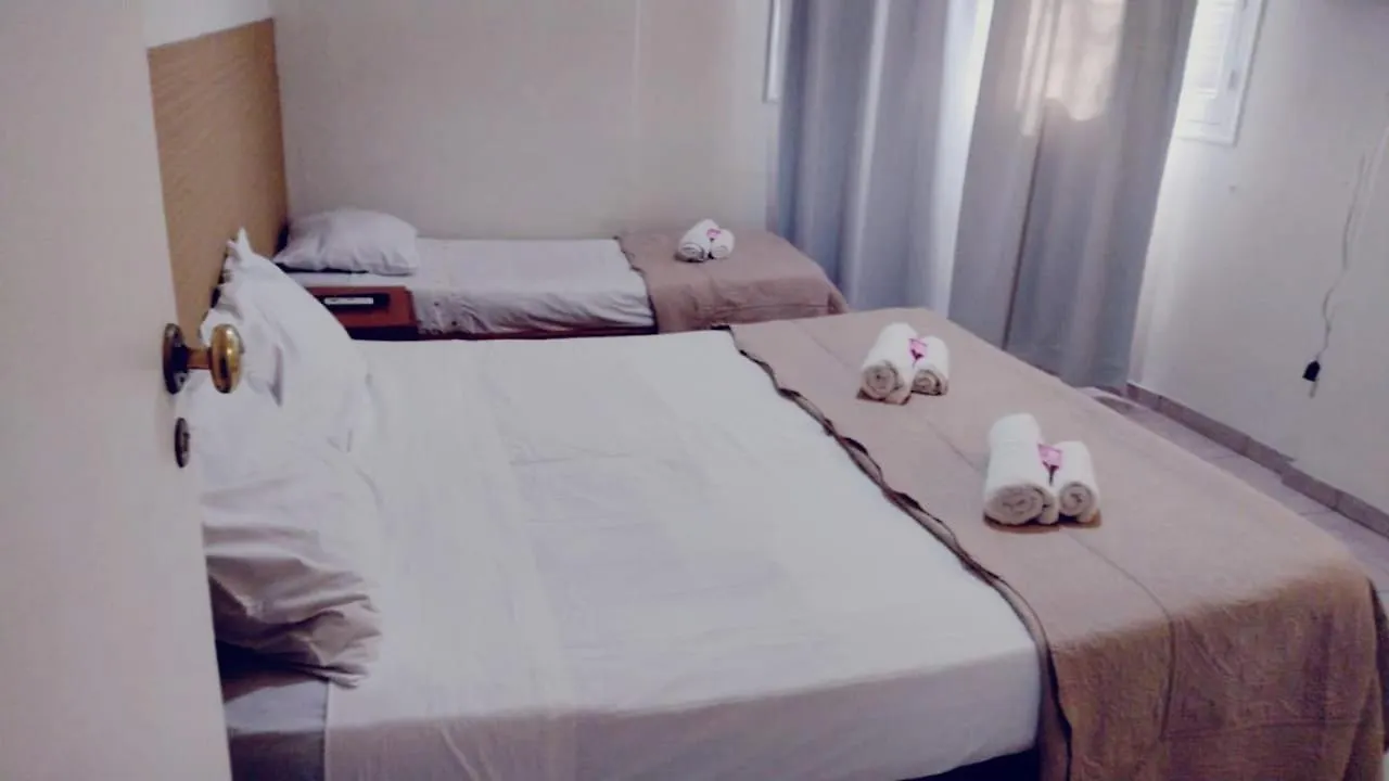 Hotel Mendoza Alma 0*,